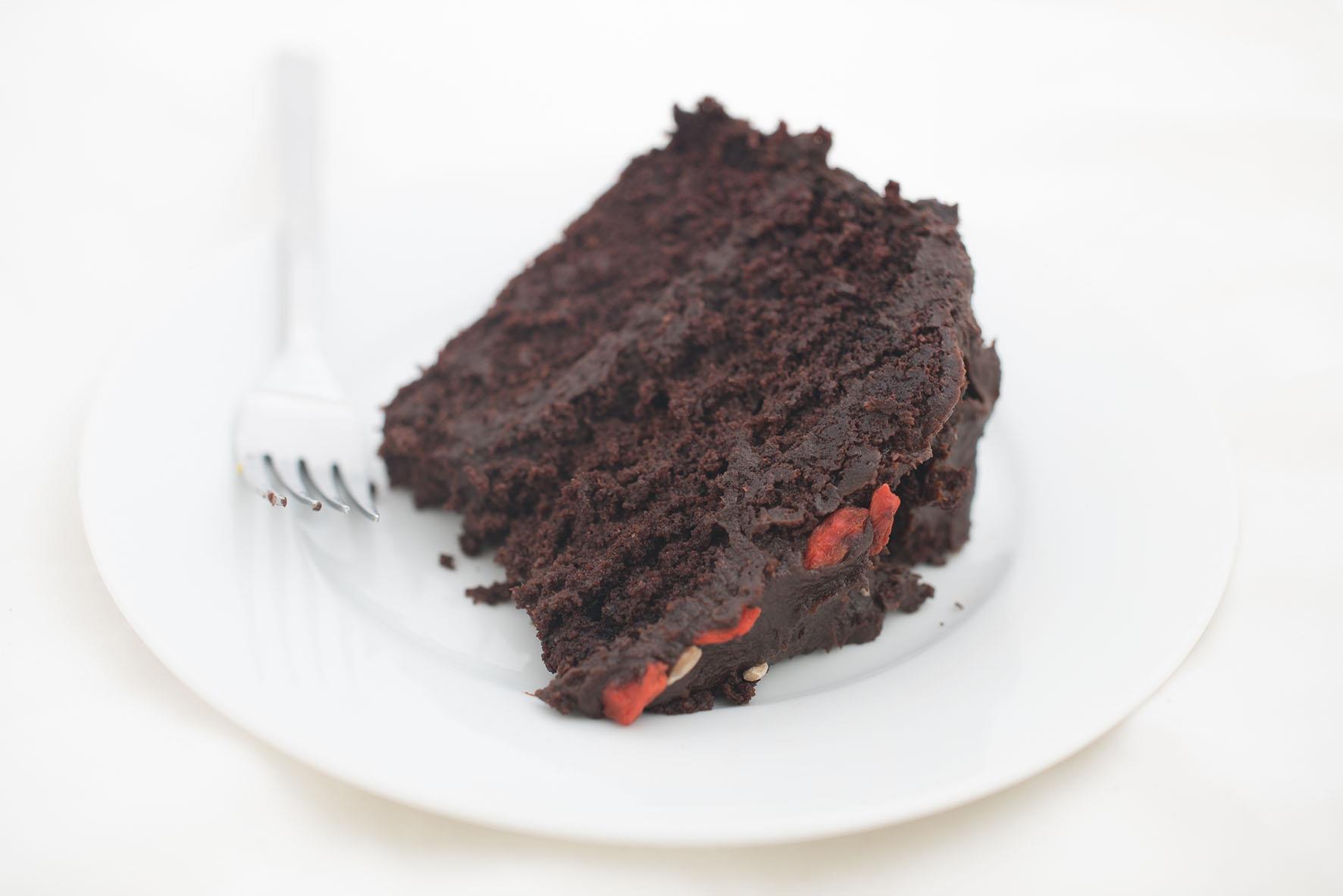 Guilt-free-chocolate-cake-recipe-dessert-3